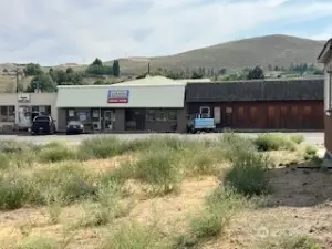 View along NW property line across Foster Crk. Ave.
