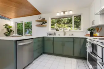 Brand new kitchen!