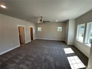 FOR ILLUSTRATION PURPOSES Large Primary suite