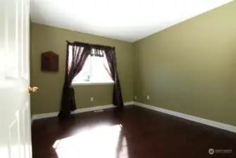 Large 2nd Bedroom