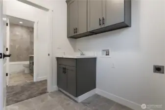 PHOTOS ARE FOR ILLUSTRATION PURPOSES ONLY- some upgrades may be shown, Call LA for details