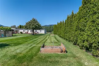 Horseshoes are included in the outdoor fun.