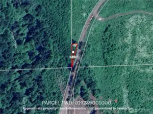 Estimated Property Lines & Dimensions. Not Guaranteed to be accurate.