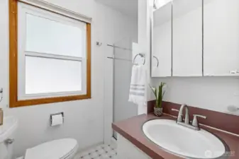 3/4 bath in the primary bedroom