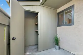 Storage closet just off the front door area. So convenient.