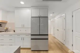 Seamless connection to dining and living areas