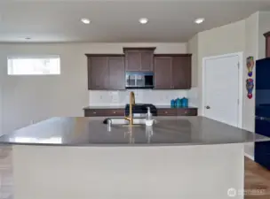 Quartz counter tops