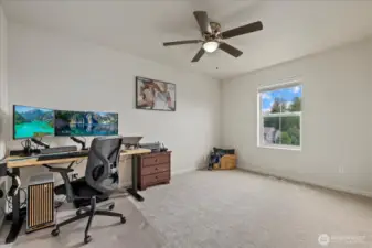 5th bedroom has brand new carpet installed May 2025