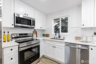 All new appliances and kitchen