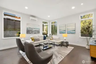 Oversized windows + 10ft ceilings = natural light and airy vibe