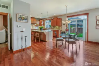 Kitchen nook provides space for more seats and additional Mtn. views!