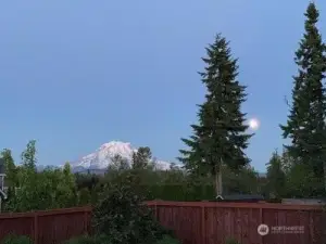 A Sunrise house with fabulous Mount Rainier views from all East facing windows!