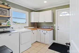 Utility Room-Main Floor