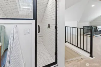 Primary Bath/Shower