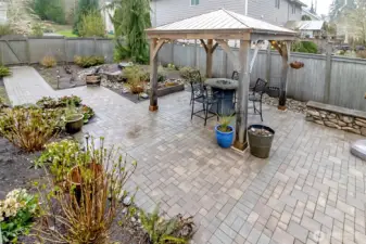 back patio toward front yard