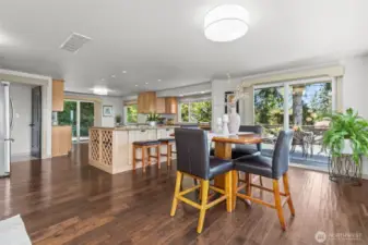 Open Kitchen