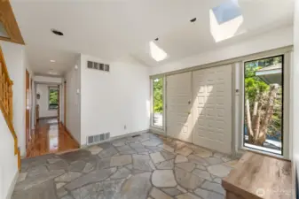formal entry main level