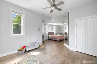Lower level MIL/Guest