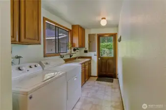 laundry and mudroom