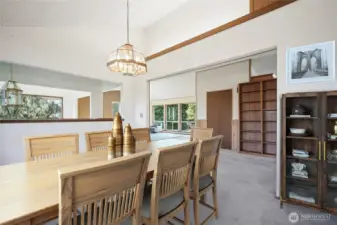 Formal dining room - virtually staged.