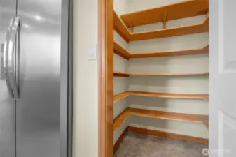 Kitchen pantry