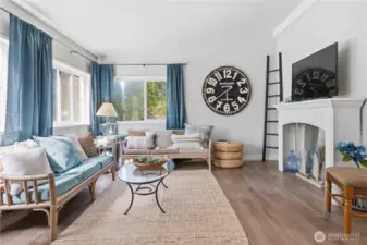 The oversized windows let in the sunlight!