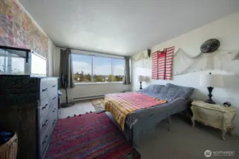 Large Bright Bedroom