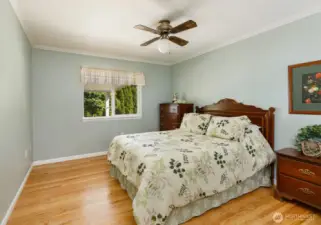 Second bedroom