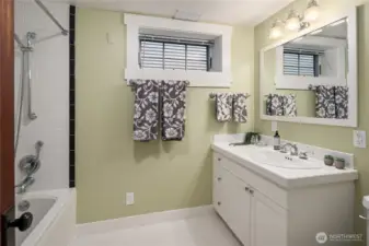 Full bathroom on lower level with jetted tub