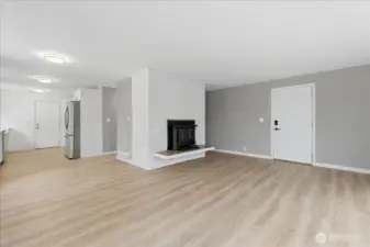 Woodburning stove/fireplace in livingroom on the main