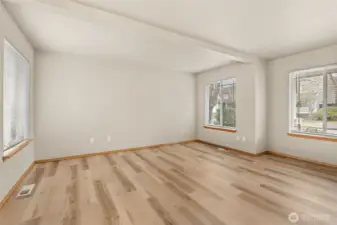 Spacious living room