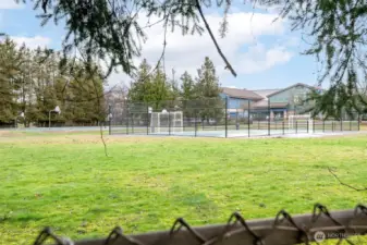 How great it would be to have a park in your backyard, tennis, basketball, open grass area, soccer field and all maintained by the city!