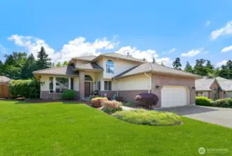 Welcome to Cobble Creek. One of kind neighborhood with only one way in and out access, tucked serenely away in it's own enclave.
