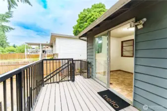 New composite deck in the back yard