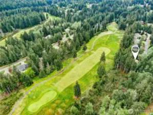 8th Fairway at McCormick Woods, home to right