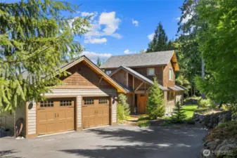 From the moment you arrive at 751 Trailside Drive, the exceptional craftsmanship and thoughtful details of the home are immediately evident.