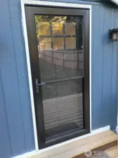 Heavy front storm door