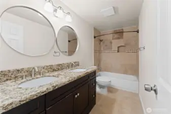 Double sink in bat room