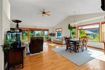 Open Living Atra and Dining Area. Vaulted Ceilings and Lot's of natural Light.