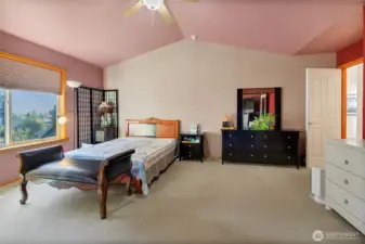 Huge Primary Bedroom
