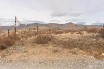 Beautiful mountain & open sky view.