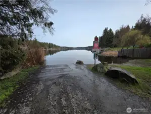 Public Boat Launch is off of Thomas Rd