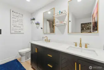 Primary ensuite bathroom