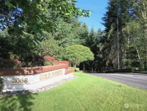 Entrance to Gold Pointe Condos