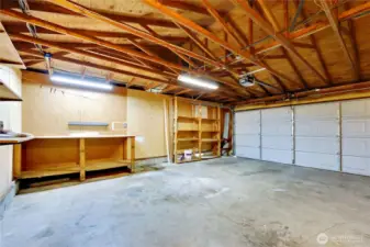 The 2 car garage and work bench.