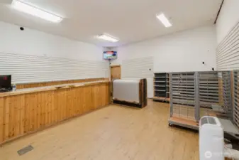 Inside Shed (How would you use)