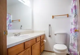 Full bathroom