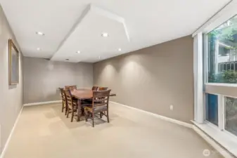 Meeting/conference room that is available  for owners to reserve.