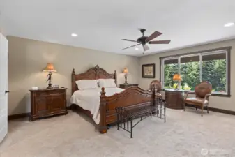 Upstairs primary bedroom