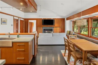 Open concept living with kitchen, dining, and great room area